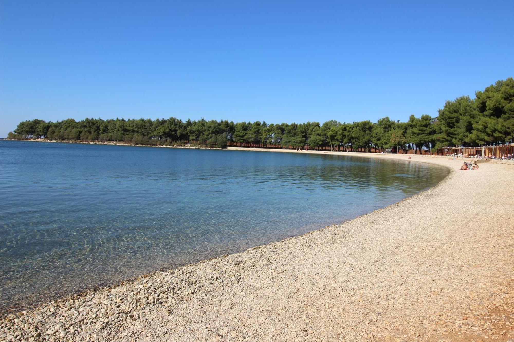 Ariel A4, Quiet Area Only 2 Km From The